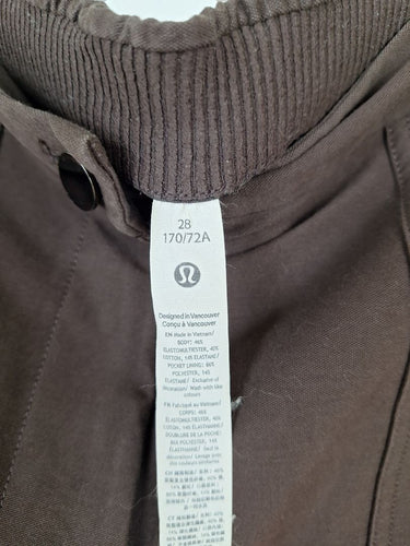 Second-Hand - Lululemon Chocolate Barrel Cargo Pants Size 10 - SwapUp