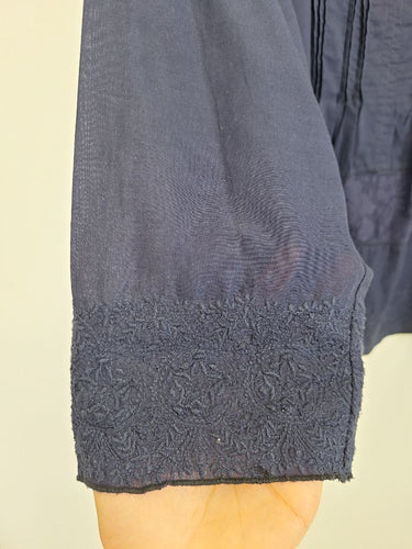 Second-Hand - Verge Essential Broderie Embellished Blouse Size XL - SwapUp