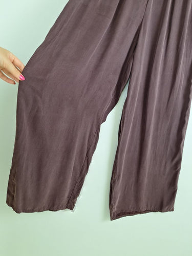 Second-Hand - Country Road Elevated Soft Eggplant Staright Leg Pants Size 8 - SwapUp