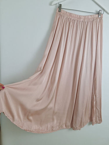 Second-Hand - DONNA DONNA Blush Chiffon Flowy Skirt Size S/M - SwapUp