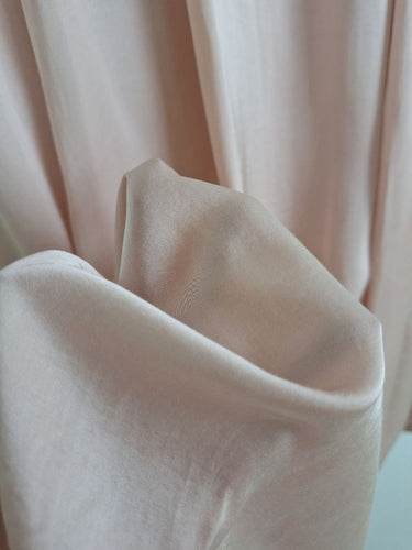 Second-Hand - DONNA DONNA Blush Chiffon Flowy Skirt Size S/M - SwapUp