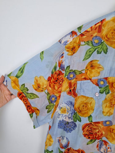 Second-Hand - Assorted Brands Lightweight Rose Flower Shirt Size XXXL - SwapUp
