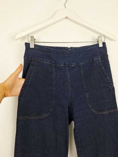 Second-Hand - Essaye Classic Straight-Leg Indigo Jeans Size S - SwapUp