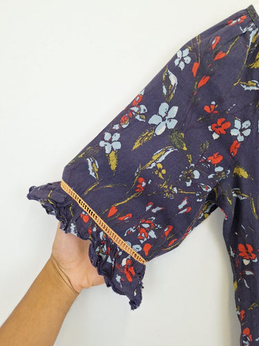 Second-Hand - Lulalife Navy Bohemian Floral Top Size S - SwapUp