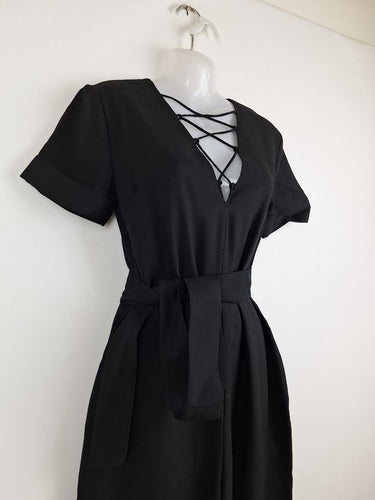 Second-Hand - Viktoria & Woods Casual Chic Lace Up Jumpsuit Size 6 - SwapUp