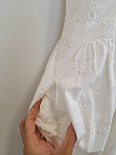 Second-Hand - Superdry Camille Button Schiffli Midi Dress Size 10 - SwapUp