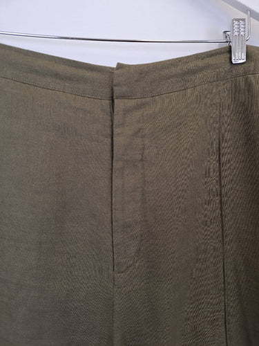 Second-Hand - Seed Khaki Pleated Wide Leg Linen Pants Size 18 - SwapUp