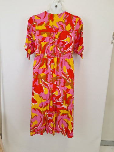 Second-Hand - Mister Zimi Fasionable Vibrant Flowy Dress Size 16 - SwapUp