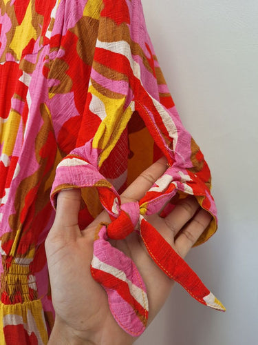 Second-Hand - Mister Zimi Fasionable Vibrant Flowy Dress Size 16 - SwapUp
