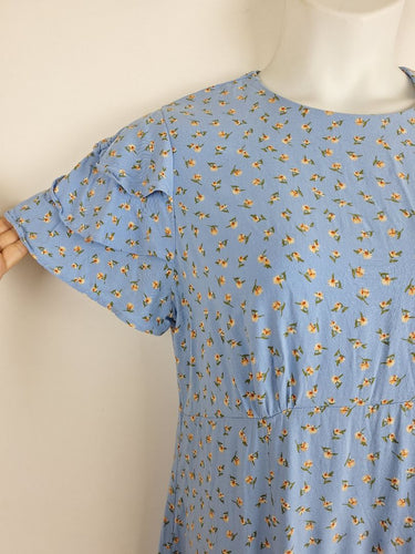 Second-Hand - Nobody's Child Baby Blue Floral Frilly Midi Dress Size 16 - SwapUp