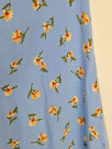 Second-Hand - Nobody's Child Baby Blue Floral Frilly Midi Dress Size 16 - SwapUp