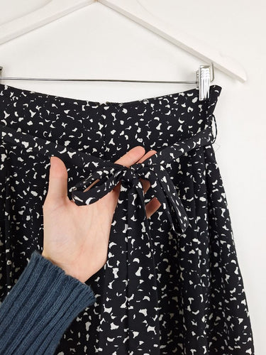 Second-Hand - Country Road Speckled Tie Belt Midi Culottes Size 8 - SwapUp