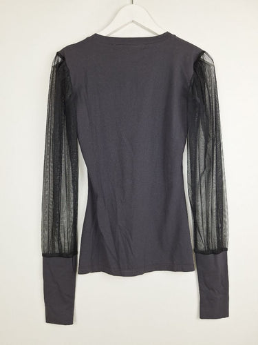 Second-Hand - Metamorpha Light Charcoal Tulle Sleeve Top Size XS - SwapUp