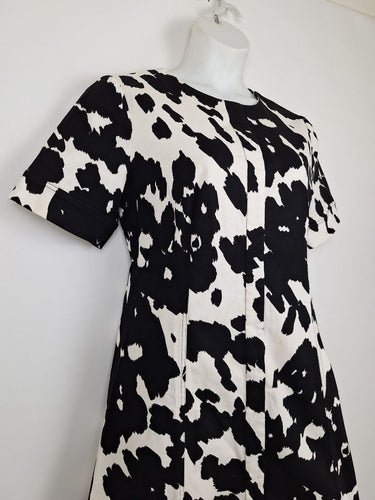 Second-Hand - Diane von Furstenberg Cow Print Denim Midi Dress Size 12 - SwapUp