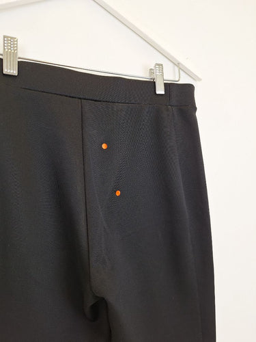 Second-Hand - Witchery Casual Textured Comfy Leggings Size 10 - SwapUp