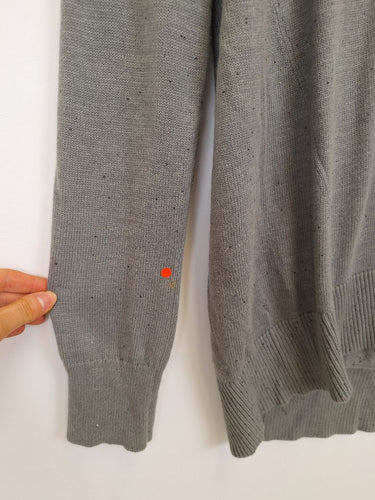 Second-Hand - Witchery Grey Sequin Embellished Knitted Jumper Size S - SwapUp