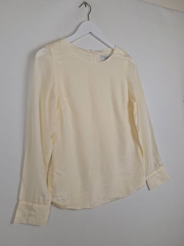 Second-Hand - Citizen's Mark Essential Cream Semi Sheer Long Sleeve Top Size XS - SwapUp