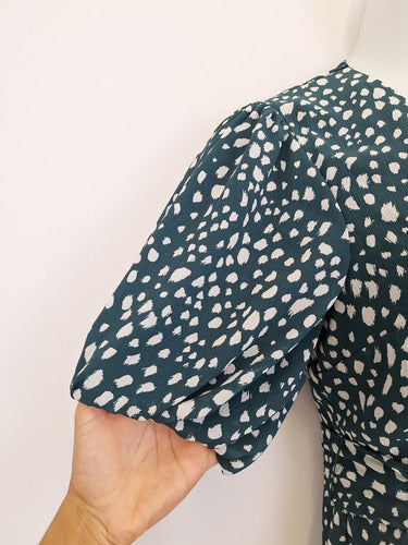 Second-Hand - Tussah Emerald Dot Flounce Dress Size 12 - SwapUp