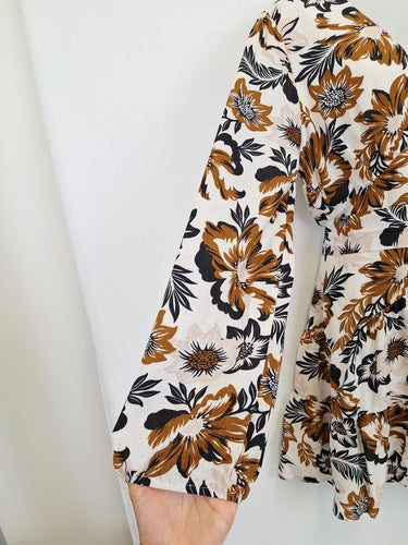 Second-Hand - The Fated Earthy Floral Midi Dress Size 10 - SwapUp