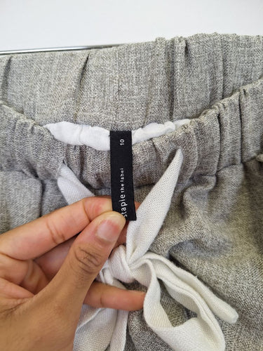 Second-Hand - Staple The Label Woven Frayed Hem Lounge Shorts Size 10 - SwapUp