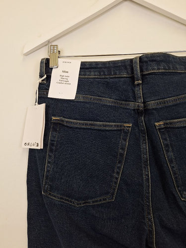 Second-Hand - & Other Stories Slim High Waist Jeans Size M - SwapUp