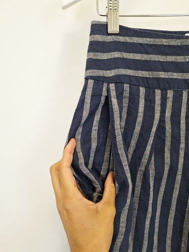 Second-Hand - Morrison Relaxed Navy Striped Linen Pants Size 12 - SwapUp