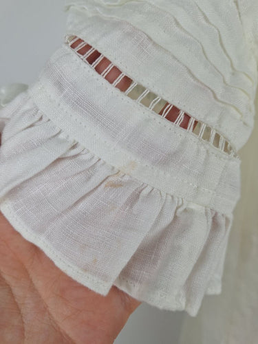 Second-Hand - French Connection Off Shoulder White Linen Top Size 8 - SwapUp