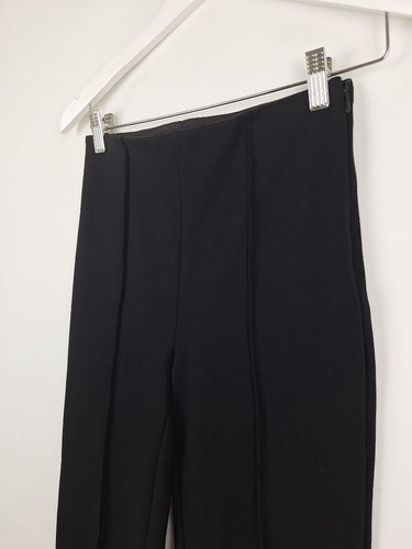 Second-Hand - Review Pin Pleat Ponte Pants Size 8 - SwapUp