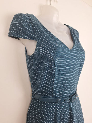 Second-Hand - Review Mini Heart Teal Belted Midi Dress Size 8 - SwapUp