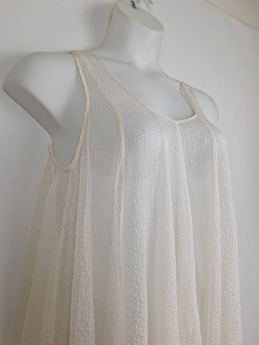 Second-Hand - Scanlan Theodore Cream Silk Chiffon Swing Dress Size S - SwapUp