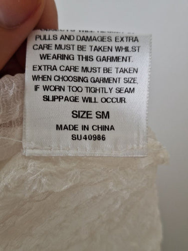 Second-Hand - Scanlan Theodore Cream Silk Chiffon Swing Dress Size S - SwapUp