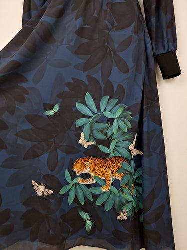 Second-Hand - Ted Baker Jungle Jewel V Neck Midi Dress Size 6 - SwapUp