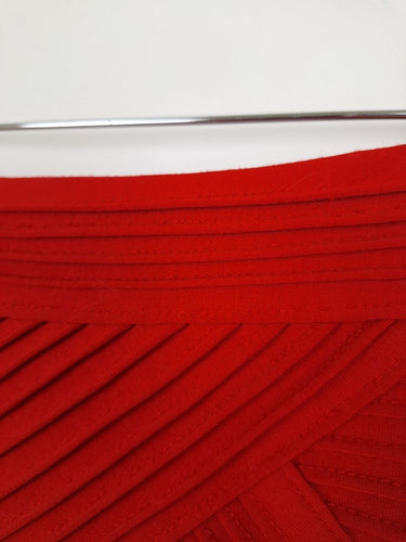Second-Hand - Catherine Malandrino Red Crossover Pencil Skirt Size M - SwapUp