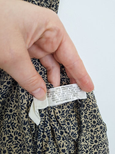 Second-Hand - Events Neutral Foliage Mini Pleat Skirt Size 12 - SwapUp