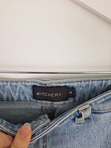 Second-Hand - Witchery Straight-Leg Light Wash Cargo Jeans Size 12 - SwapUp