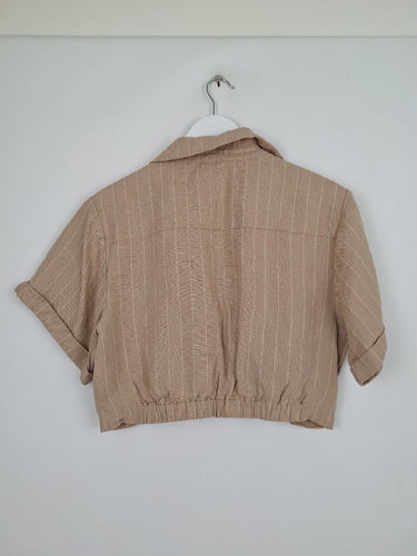 Second-Hand - Seed Mocha Stripe Crop Shirt Size 12 - SwapUp