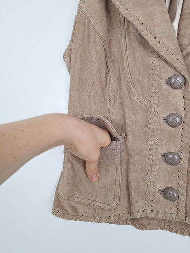 Second-Hand - pretty in pink Mocha Suede Laced Vest Size 8 - SwapUp