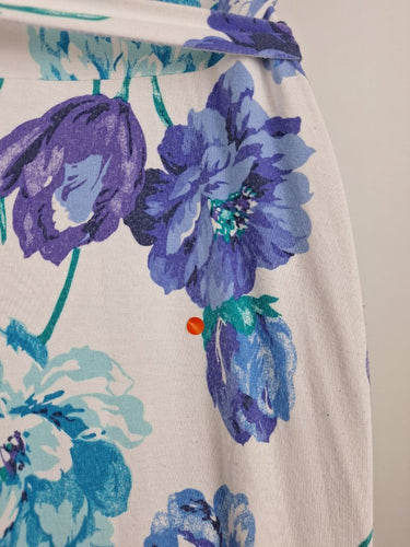 Second-Hand - Review Stretch Floral Wrap Midi Dress Size 8 - SwapUp