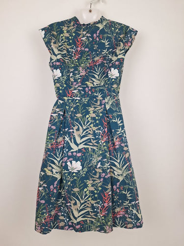 Second-Hand - Karma East Vintage Inspired Alice Midi Dress Size S - SwapUp