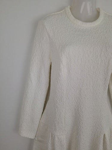 Second-Hand - Cue Snow Fitted & Flared Mini Dress Size 12 - SwapUp