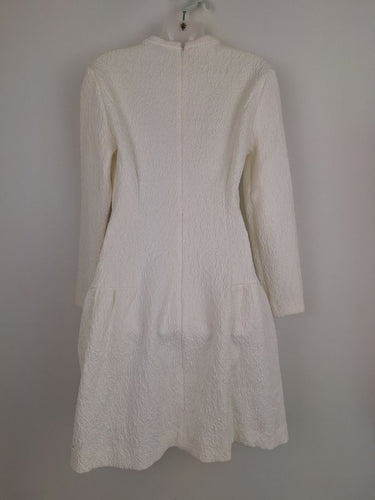 Second-Hand - Cue Snow Fitted & Flared Mini Dress Size 12 - SwapUp