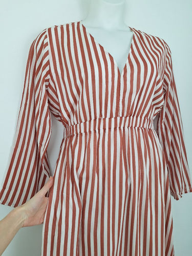 Second-Hand - Country Road Russet Stripe V Neck Midi Dress Size 8 - SwapUp