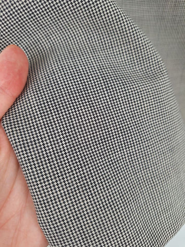 Second-Hand - Jigsaw Micro Houndstooth Wool Pencil Skirt Size 12 - SwapUp