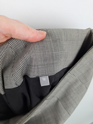 Second-Hand - Jigsaw Micro Houndstooth Wool Pencil Skirt Size 12 - SwapUp