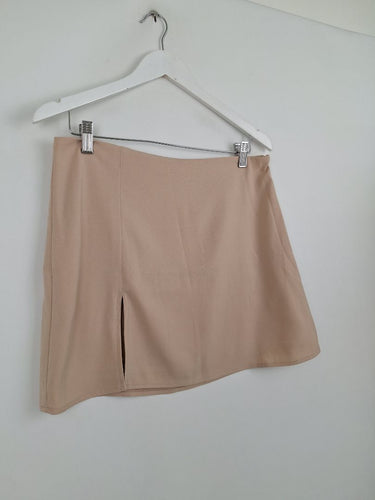 Second-Hand - Perfect Stranger Soft Pink Front Split Mini Skirt Size 12 - SwapUp
