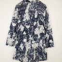 Second-Hand - Taking Shape Cloud Lace Double Button Cardigan Size XXXL - SwapUp