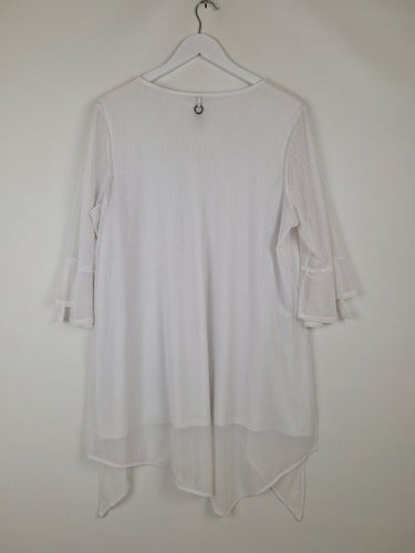 Second-Hand - Taking Shape White Mesh Fairy Top Size XL - SwapUp