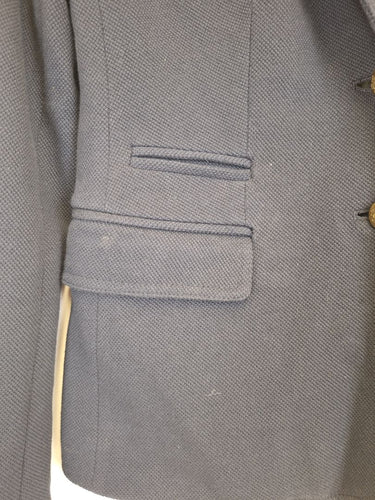 Second-Hand - Banana Republic Classic Navy Single Breasted Blazer Size XS - SwapUp