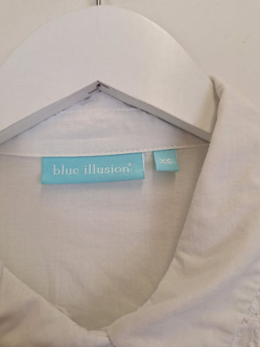 Second-Hand - Blue Illusion Semi Sheer Lace Patchwork Shirt Size XS - SwapUp