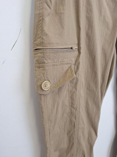 Second-Hand - Snowgum Tan Multi Pocket Hiking Pants Size 10 - SwapUp